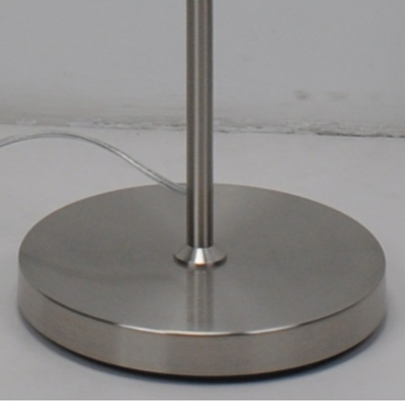 Lampa de podea cu umbră din material de in