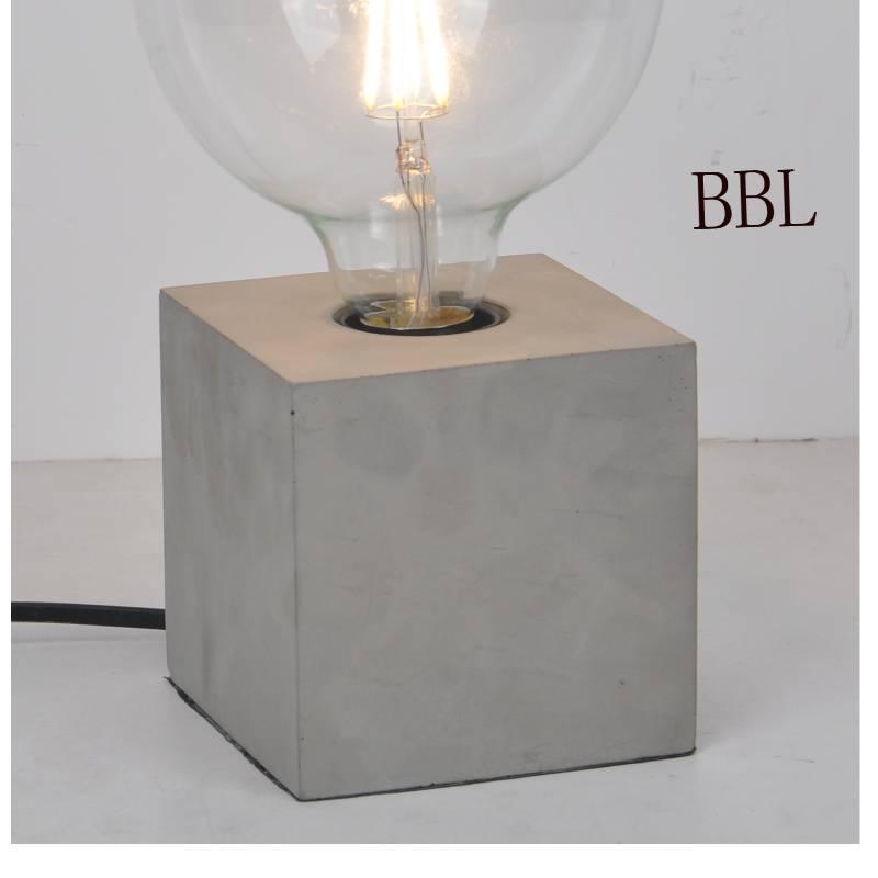 Lampa de masă cu bază pătrată din beton